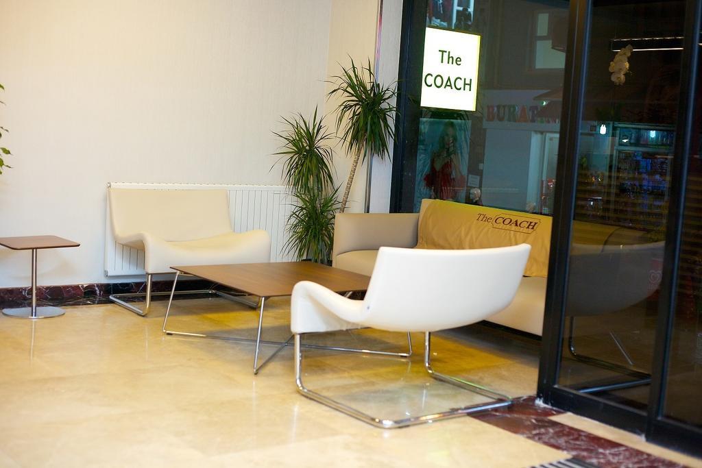 The Coach Hotel Istanbul Exterior foto